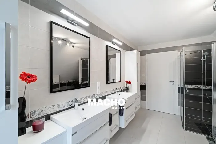 Prodej rodinného domu, Soběslav, Na Pilátě I, 220 m2