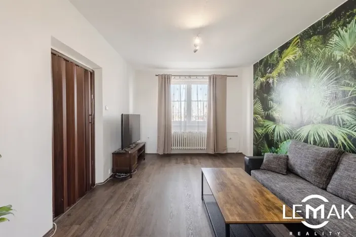 Prodej bytu 2+1, Olomouc, Tovární, 48 m2