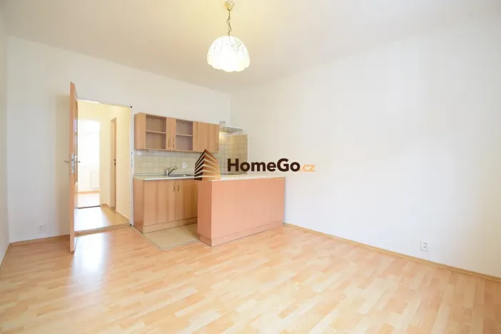 Pronájem bytu 2+kk, Praha - Vršovice, Sevastopolská, 46 m2