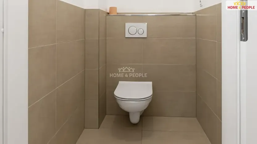 Prodej bytu 2+kk, Praha - Libeň, Novovysočanská, 37 m2