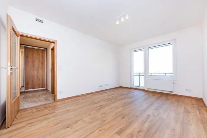 Pronájem bytu 2+kk, Praha - Strašnice, Strančická, 45 m2