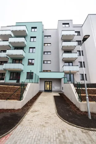 Pronájem bytu 2+kk, Praha - Strašnice, Strančická, 45 m2