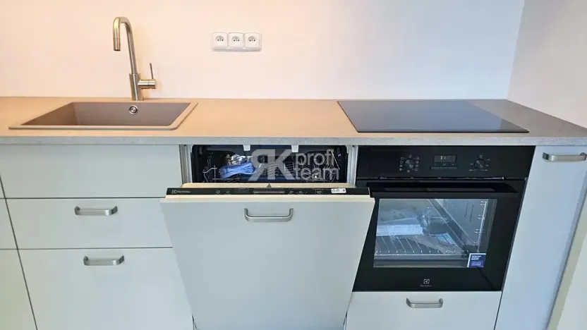 Pronájem bytu 4+1, Ostrava, Tyršova, 129 m2