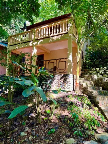 Prodej rodinného domu, La Ceiba, Honduras, 4080 m2