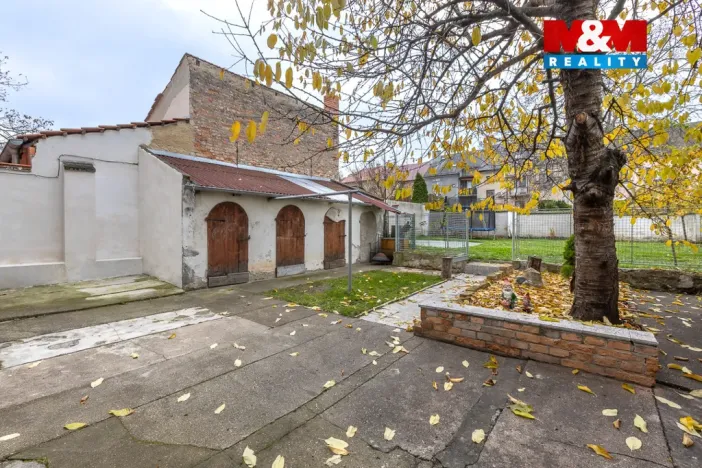 Prodej činžovního domu, Louny, Karlova, 193 m2