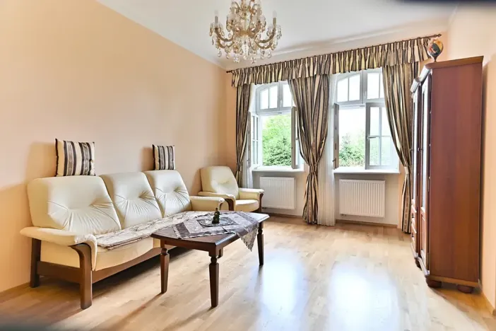 Prodej bytu 3+1, Karlovy Vary, Krále Jiřího, 105 m2