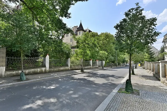 Prodej bytu 3+1, Karlovy Vary, Krále Jiřího, 105 m2