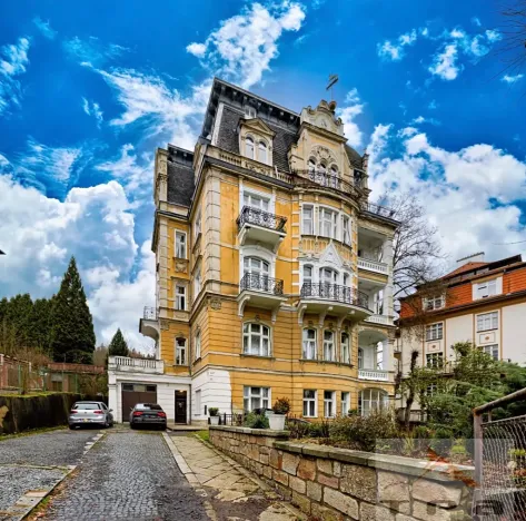 Prodej bytu 3+kk, Karlovy Vary, Krále Jiřího, 106 m2