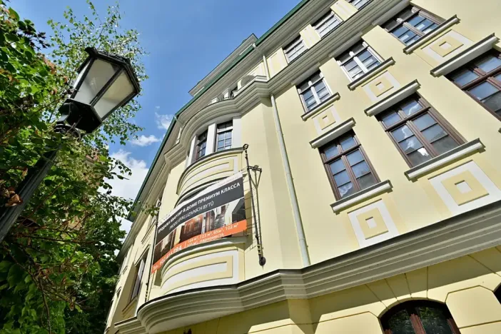 Prodej bytu 6+kk a větší, Karlovy Vary, Zámecký vrch, 225 m2