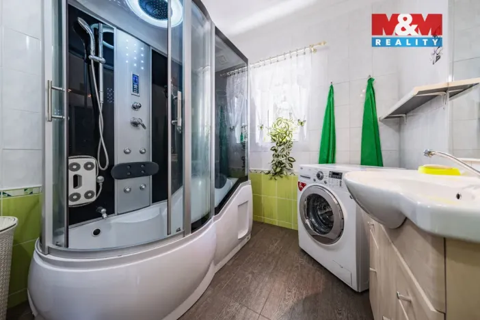 Prodej rodinného domu, Jirkov, K. H. Máchy, 246 m2