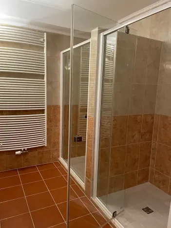 Prodej rodinného domu, Karlovy Vary, 320 m2