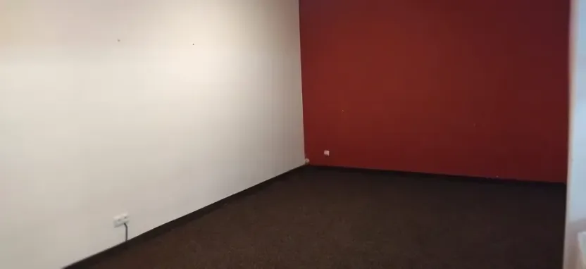 Prodej obchodního prostoru, Karlovy Vary, Divadelní náměstí, 30 m2