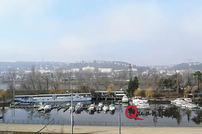 Pronájem bytu 2+kk, Praha - Podolí, Podolské nábřeží, 50 m2