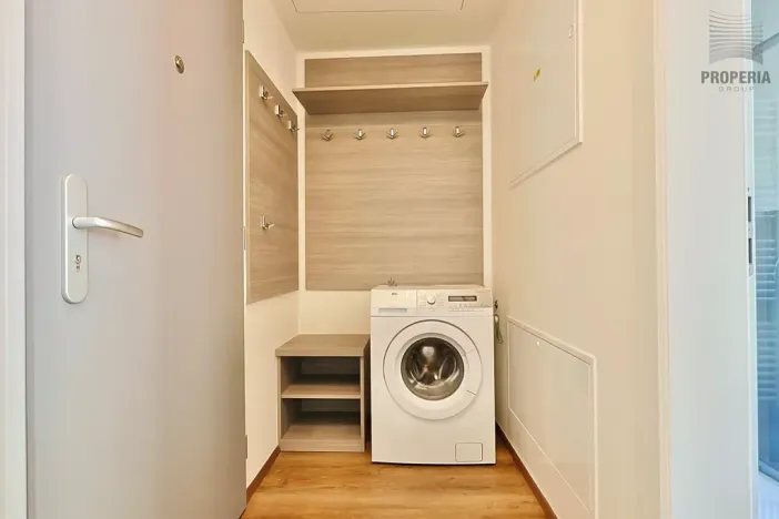 Pronájem bytu 1+kk, Brno, Bystrcká, 30 m2