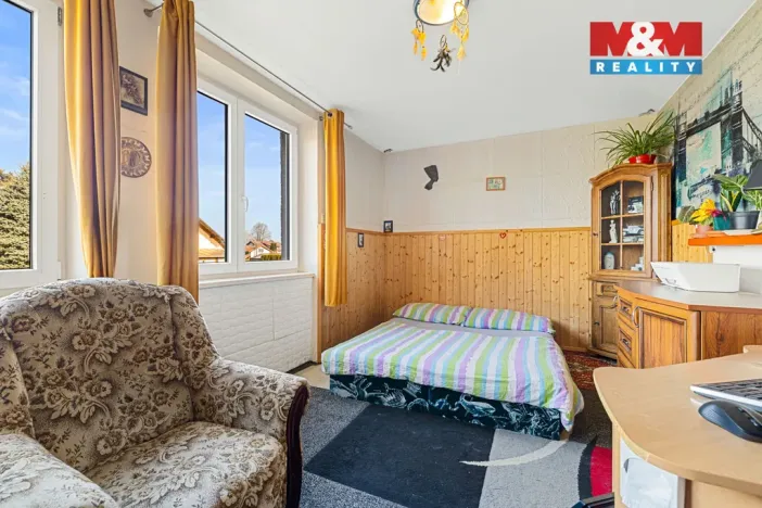 Prodej bytu 4+1, Bezno, Zahradní, 74 m2