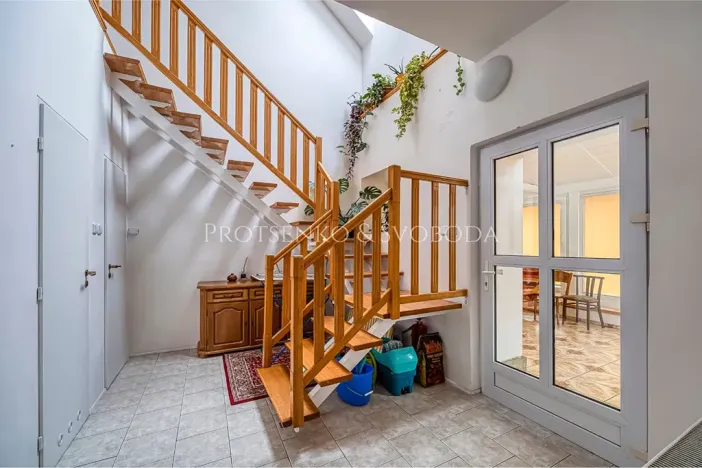 Prodej ubytování, Pardubice, Žižkova, 250 m2