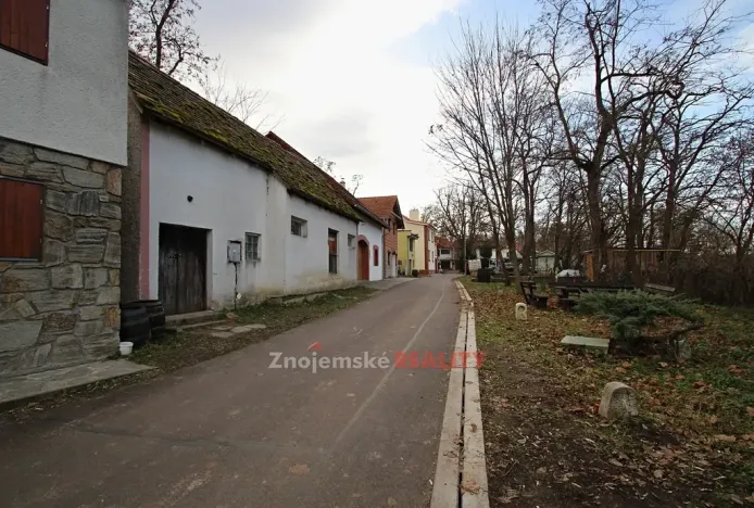 Prodej vinného sklepa, Chvalovice, 106 m2