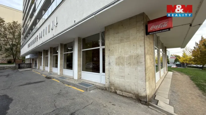 Prodej restaurace, Olomouc - Neředín, Politických vězňů, 730 m2