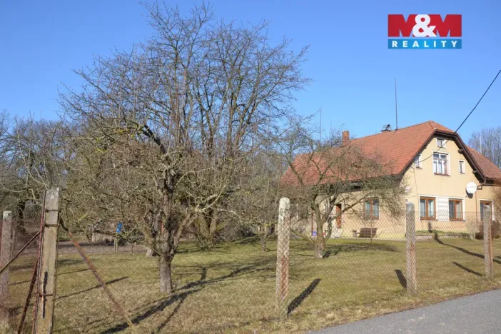 Prodej rodinného domu, Vestec, 349 m2