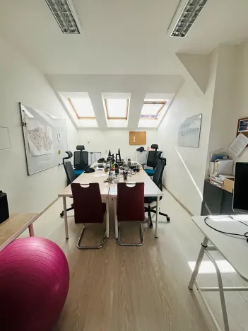 Pronájem kanceláře, Praha - Nové Město, 85 m2