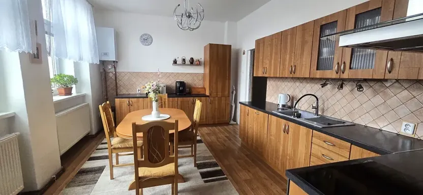 Pronájem bytu 2+1, Zákolany, 82 m2