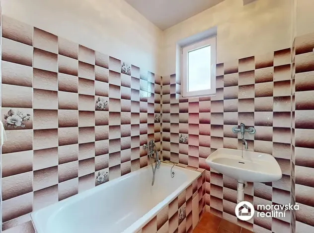 Prodej rodinného domu, Neslovice, Zahrádky, 243 m2