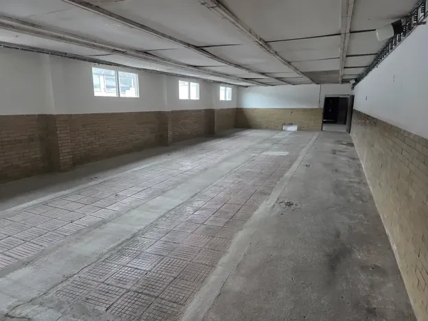 Pronájem skladu, Branky, 174 m2