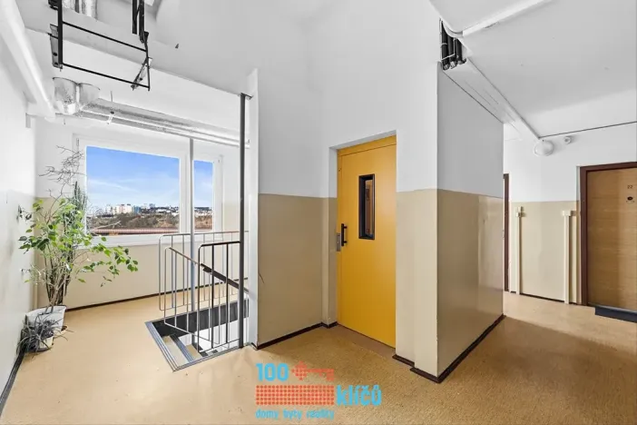 Pronájem bytu 2+kk, Praha - Stodůlky, Husníkova, 43 m2