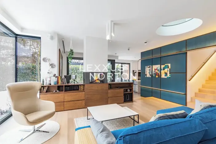 Prodej vily, Praha - Dejvice, V Šáreckém údolí, 285 m2