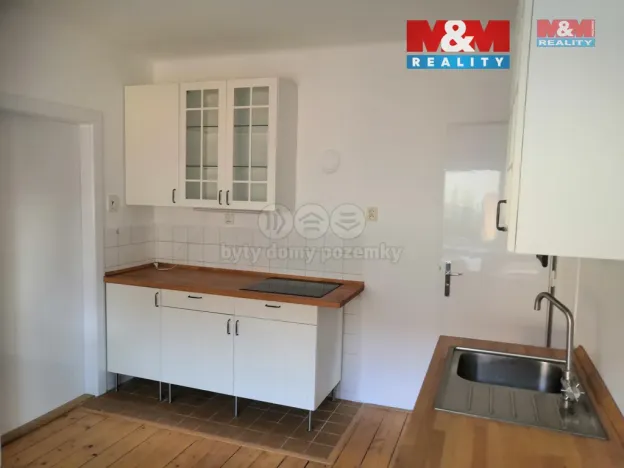 Pronájem bytu 3+1, Brušperk, K náměstí, 120 m2
