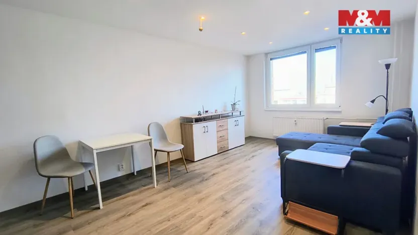 Pronájem bytu 2+kk, Kladno, Vašíčkova, 40 m2