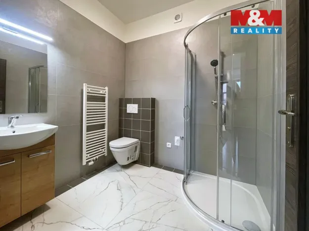 Prodej bytu 2+kk, Kounov, 48 m2