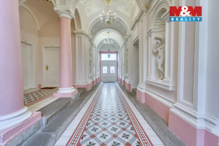 Prodej bytu 1+kk, Praha - Vinohrady, Římská, 35 m2