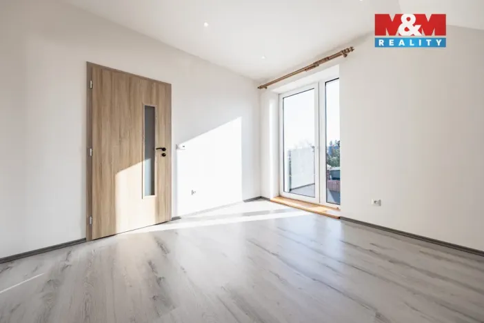 Prodej rodinného domu, Struhařov, V Domcích, 254 m2