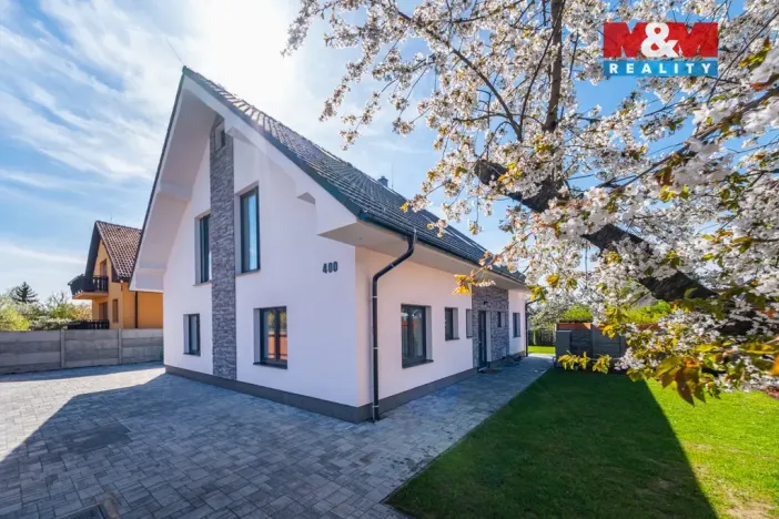 Prodej rodinného domu, Struhařov, V Domcích, 254 m2