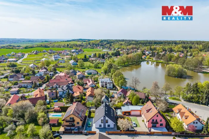 Prodej rodinného domu, Struhařov, V Domcích, 254 m2