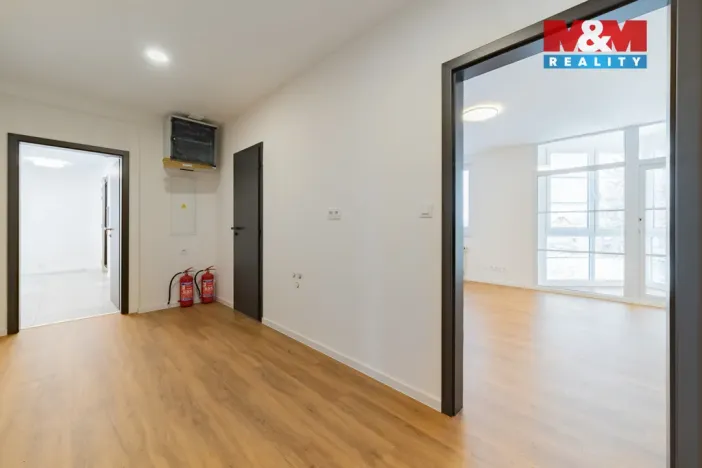 Pronájem kanceláře, Cheb, K Nemocnici, 15 m2