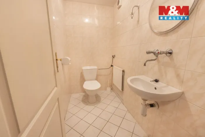 Prodej rodinného domu, Račice, 250 m2