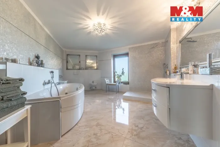 Prodej rodinného domu, Mladá Boleslav - Mladá Boleslav II, 9. května, 325 m2