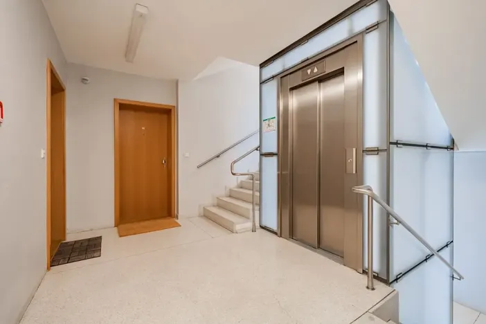 Pronájem bytu 4+kk, Praha - Vinohrady, Italská, 134 m2