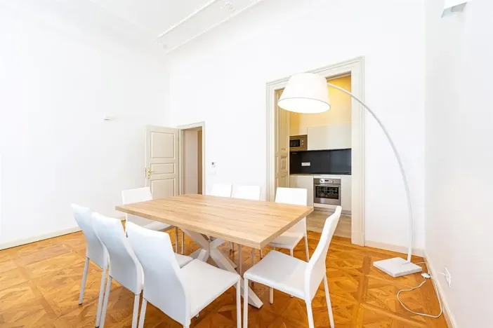 Pronájem bytu 3+1, Praha - Nové Město, Bolzanova, 93 m2