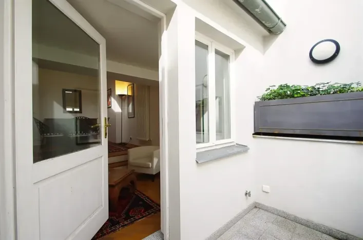 Pronájem bytu 3+kk, Praha - Nové Město, Odborů, 96 m2