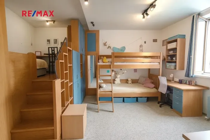 Prodej bytu 3+1, Plzeň, Zámečnická, 96 m2