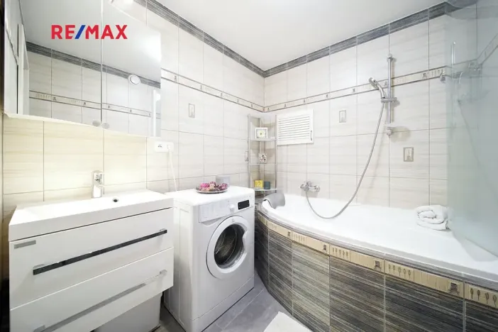 Pronájem bytu 2+1, Plzeň, Černická, 65 m2