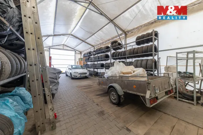 Prodej obchodního prostoru, Čebín, 500 m2