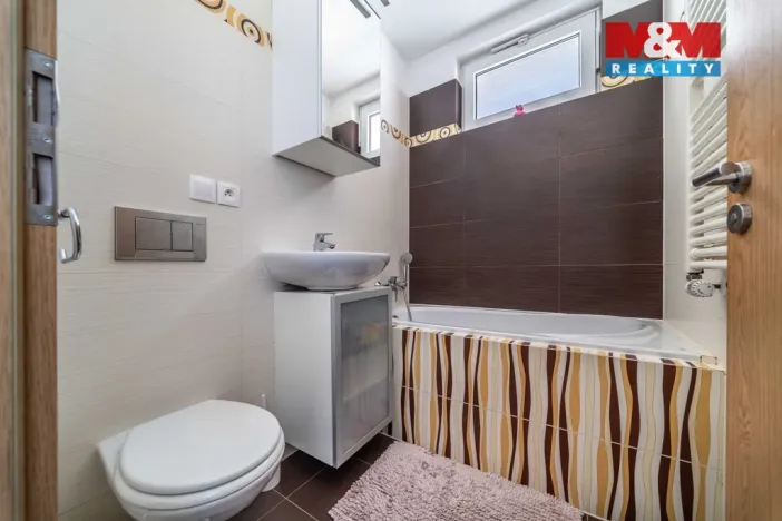 Prodej bytu 4+kk, Králův Dvůr, 89 m2