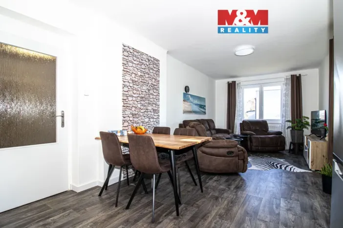 Prodej bytu 3+kk, Bečváry, 72 m2