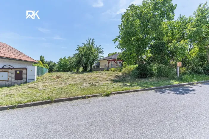 Prodej pozemku pro bydlení, Týnec nad Labem, 868 m2