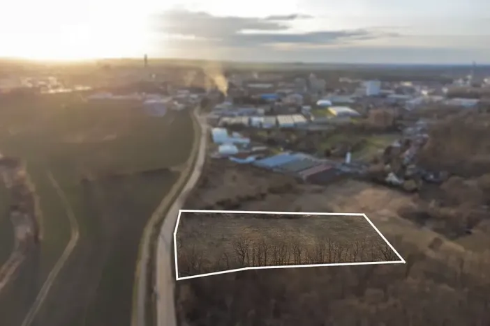 Prodej komerčního pozemku, Kolín, 7579 m2