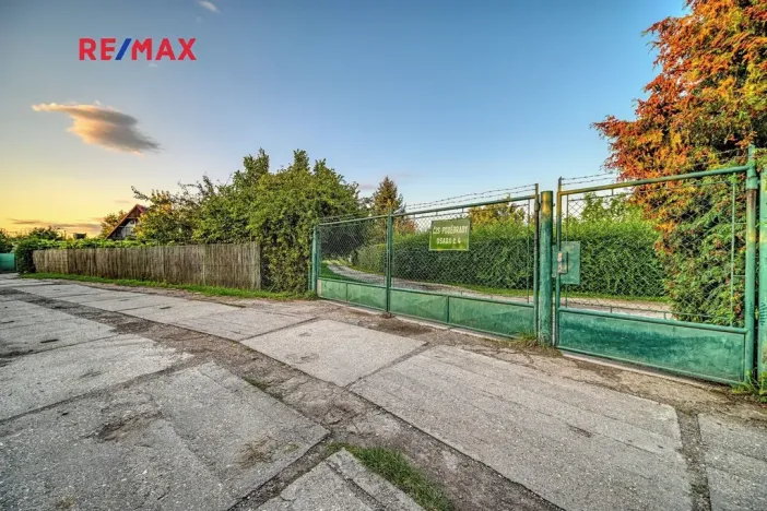 Prodej chaty, Poděbrady, 25 m2